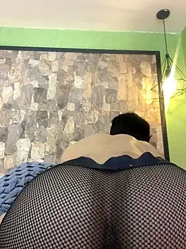 ApoloCruz live sex cam