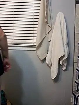 bigdickdaddy2184 live sex cam