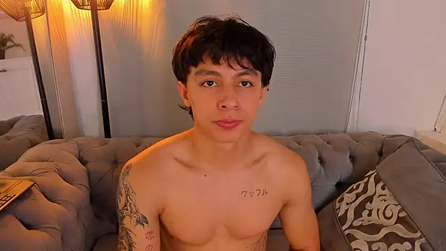 Tyler_durten live sex cam
