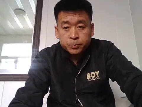Lp105lk live sex cam