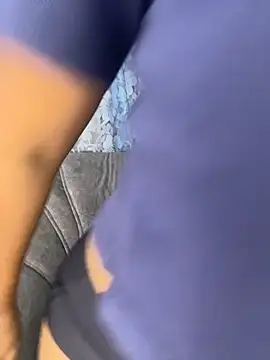 SukiyamaAsia live sex cam