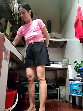 Basanis68 live sex cam