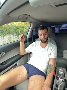 Pablo_Hornyguy95 live sex cam