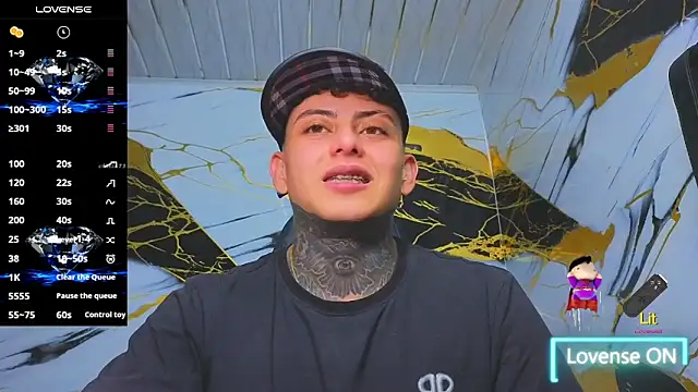 Kevin22_222 live sex cam
