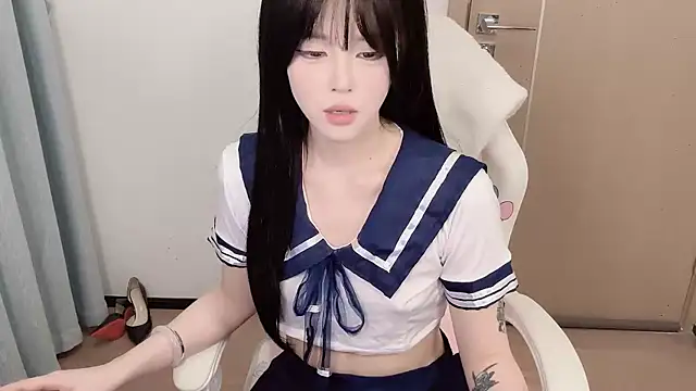 Mini-X live sex cam