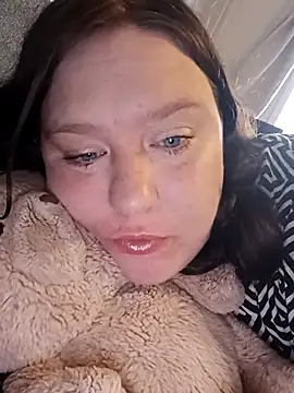 Feuchtekitty92@xh live sex cam