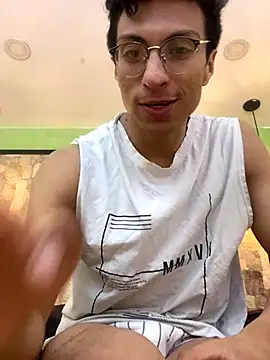 ApoloCruz live sex cam