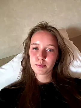 ElliRose live sex cam