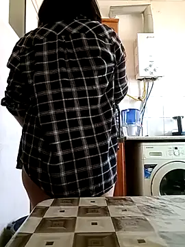 Sevilya_kiss live sex cam