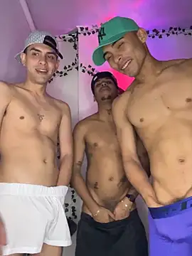 Owen_Benkosky live sex cam