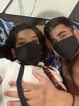 hottiess69 live sex cam