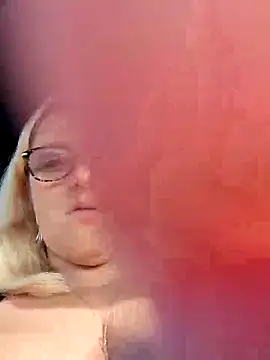 winniess40 live sex cam