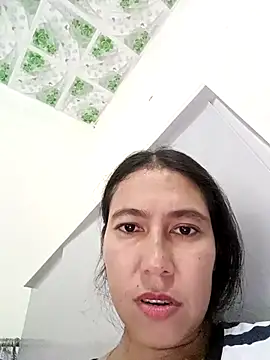 2HotAsain4u live sex cam