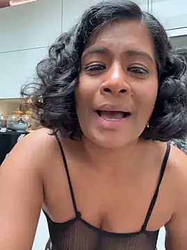 Melarose82 live sex cam