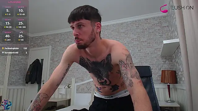 JonahShaw live sex cam