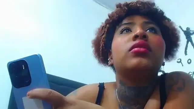 keniacutethh live sex cam