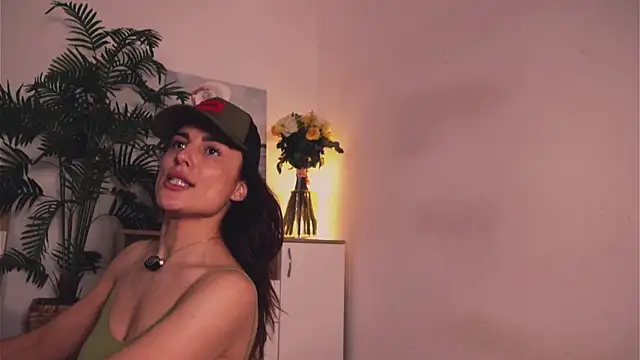 Misslullu live sex cam
