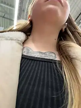 Sunny___Bunny live sex cam