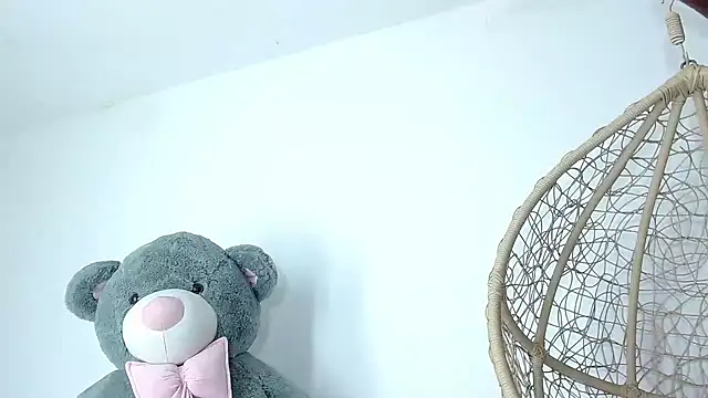 ebonyhotcats90 live sex cam