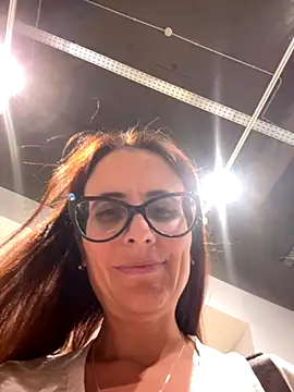 NataKitten live sex cam