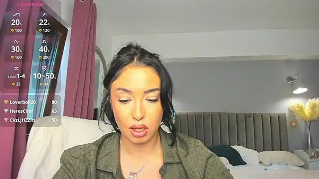 Awesome_Jolie live sex cam