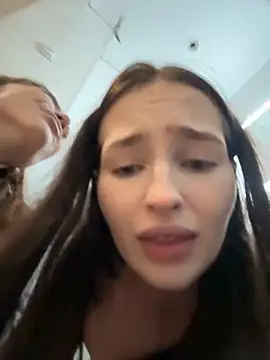 SnappyHappy live sex cam