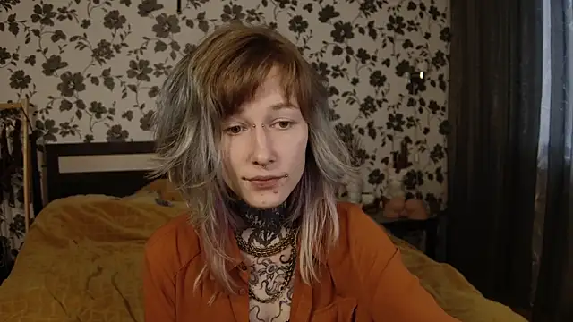 Littlespacemouse live sex cam