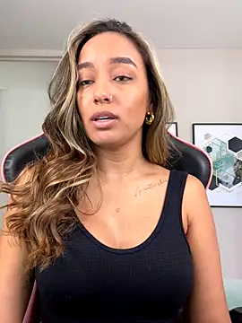 DianaHopson live sex cam