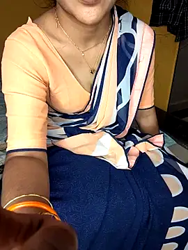 Telugu-Rowdy-pilla live sex cam