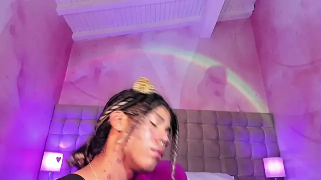 Maxim-Walker live sex cam