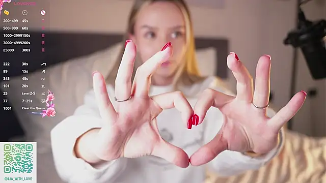 HollisBeckett live sex cam