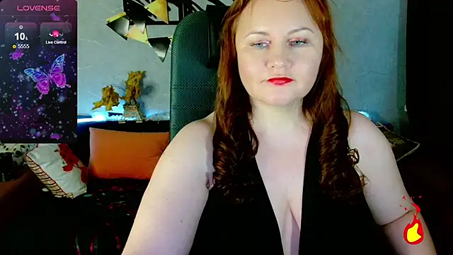 Nikki_March live sex cam