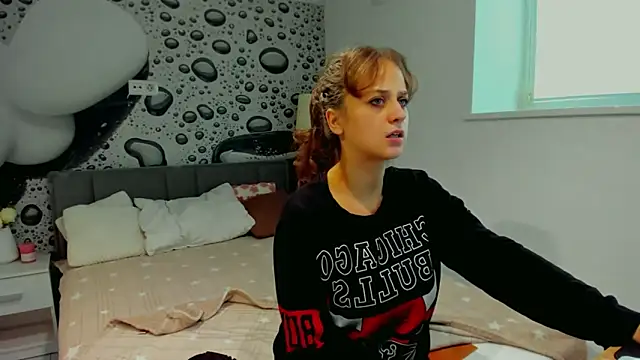 AlmaFancy live sex cam
