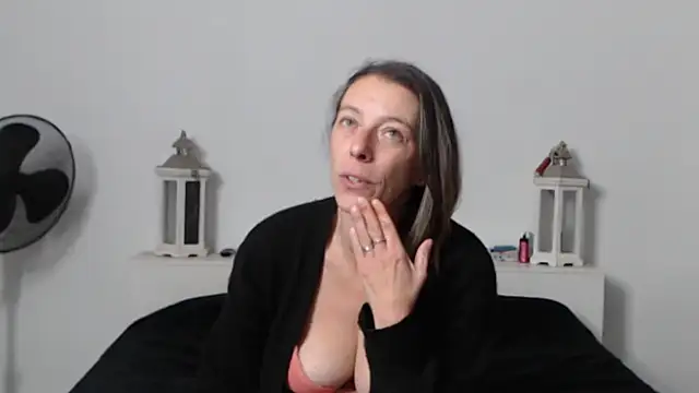 Oriane_Jackson live sex cam