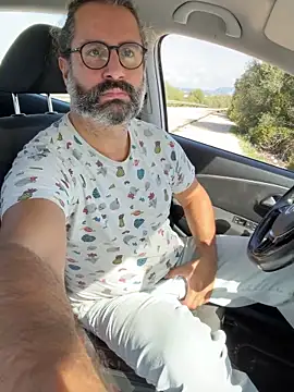 eduardbareback live sex cam