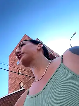 Ninabigtitied live sex cam