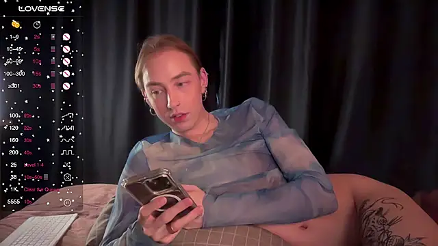 Avril_Pearly_ live sex cam