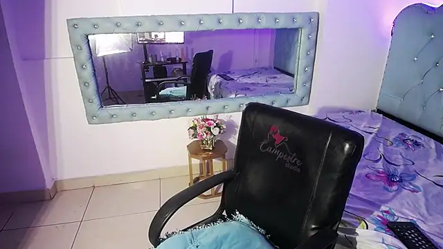 Cordelia_Perlman live sex cam