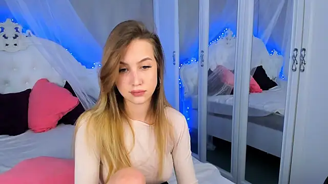 VitalinaBlue live sex cam