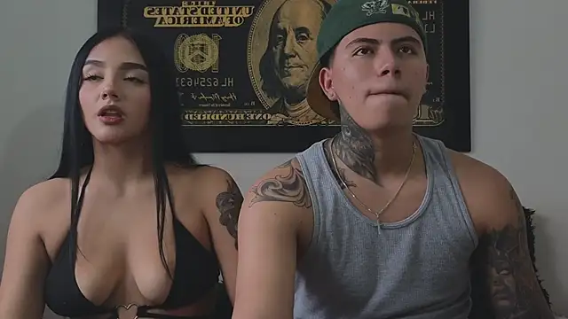 Thiago_x_Sahara live sex cam