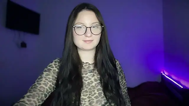 LocaAlis live sex cam