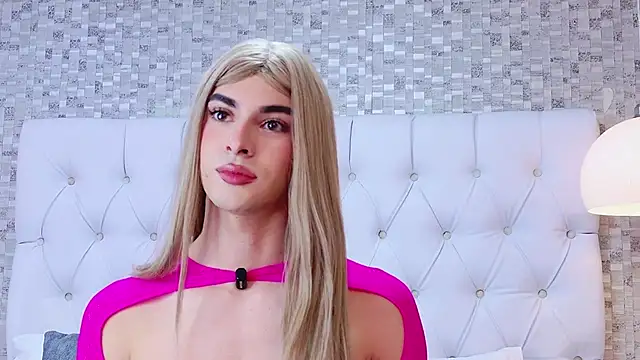 MaxiRogerss live sex cam