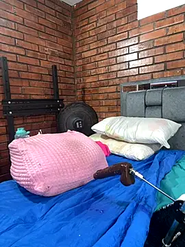 Couple_Gold69 live sex cam