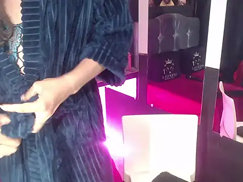 Sophia_hott01 live sex cam