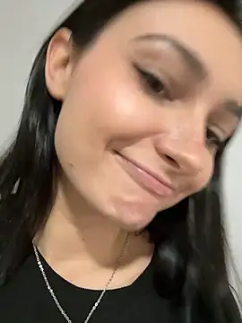 lunalovelee live sex cam