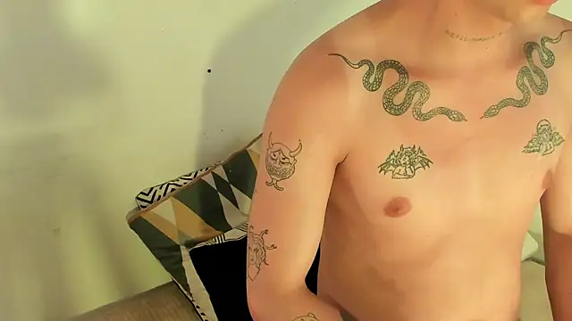 Tomy_Rox live sex cam
