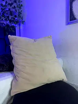 Angel_Khouri live sex cam