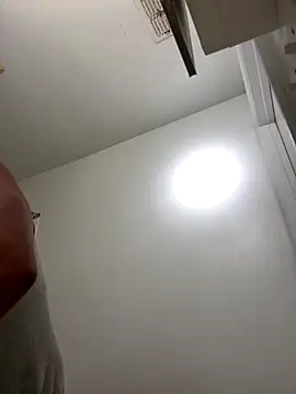 julio_p live sex cam