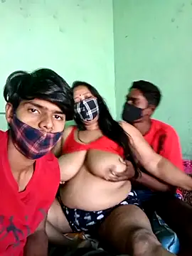 LoveOnStream live sex cam