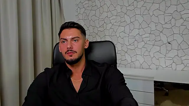 ClintMasters live sex cam